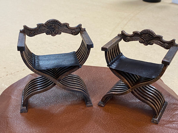 Roman style Savonarola Chair