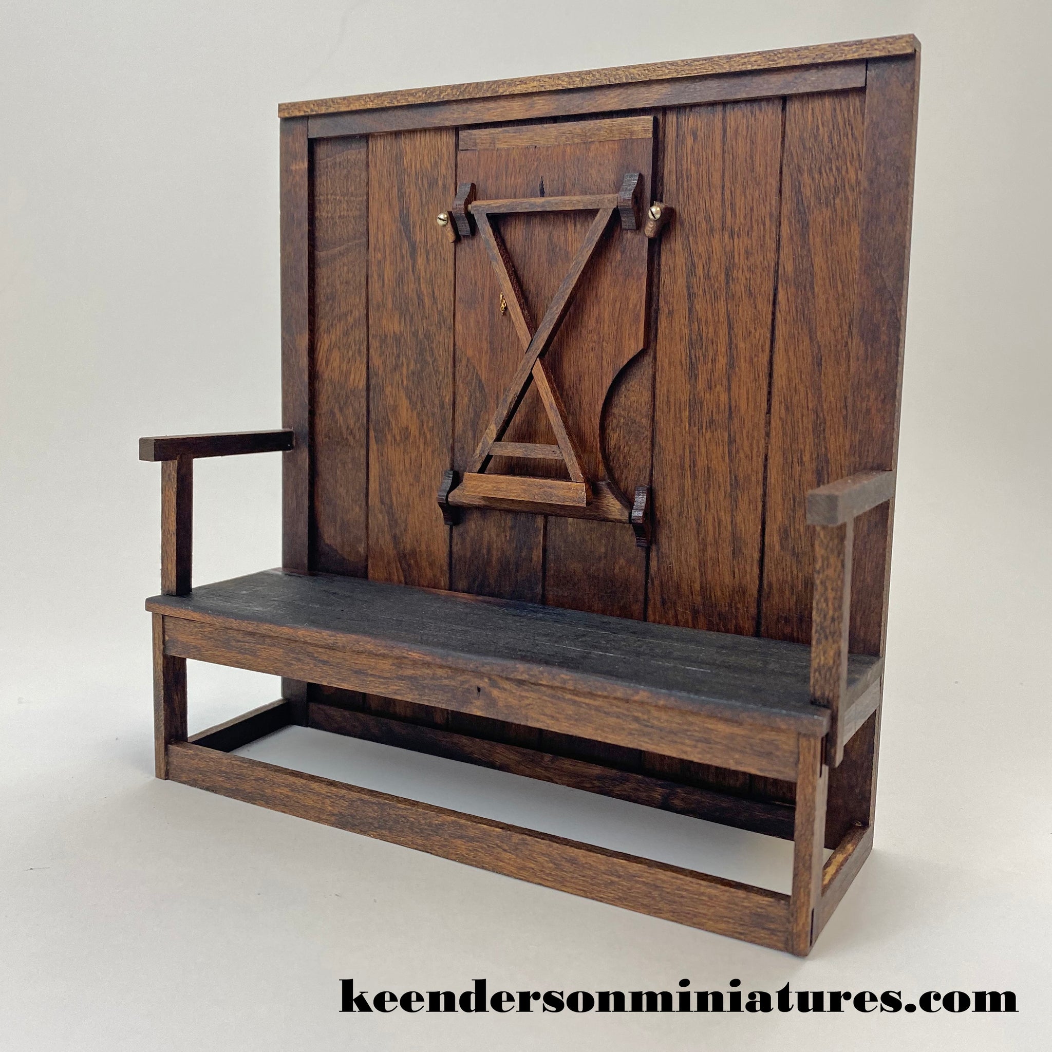 19th Century English Tavern Settle