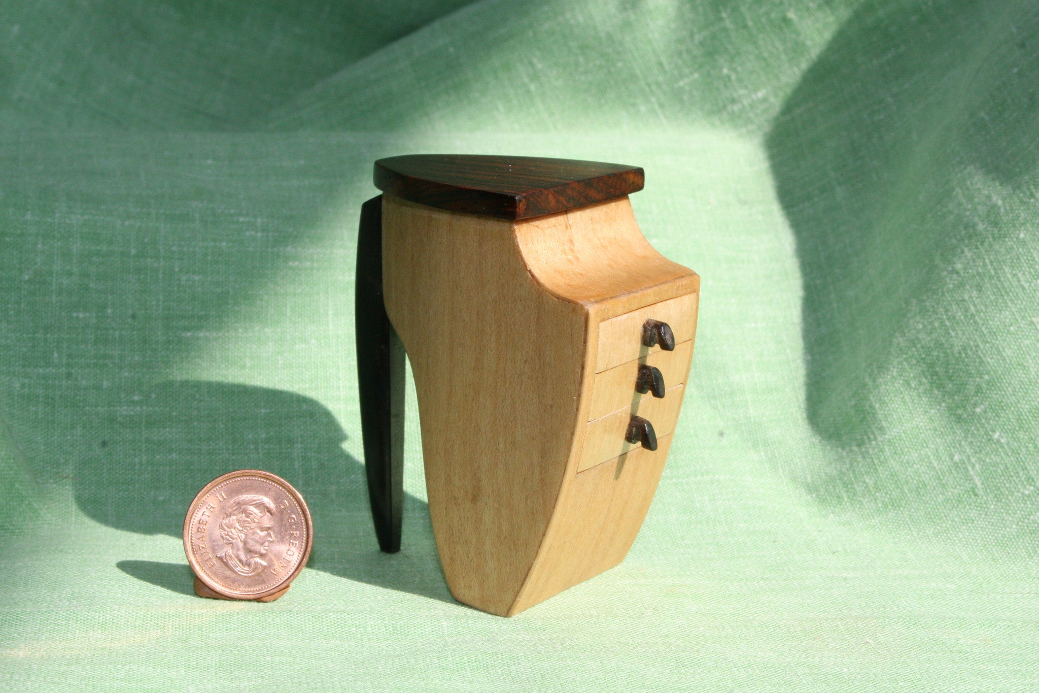Peter Fleming Pelican Cabinet