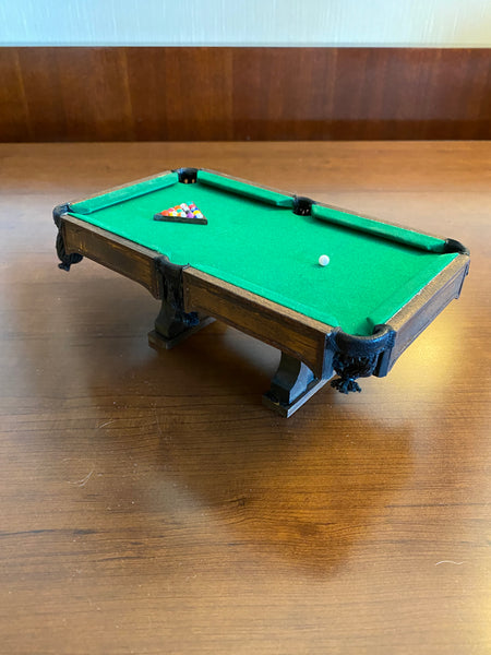 Arts and Crafts Pool table