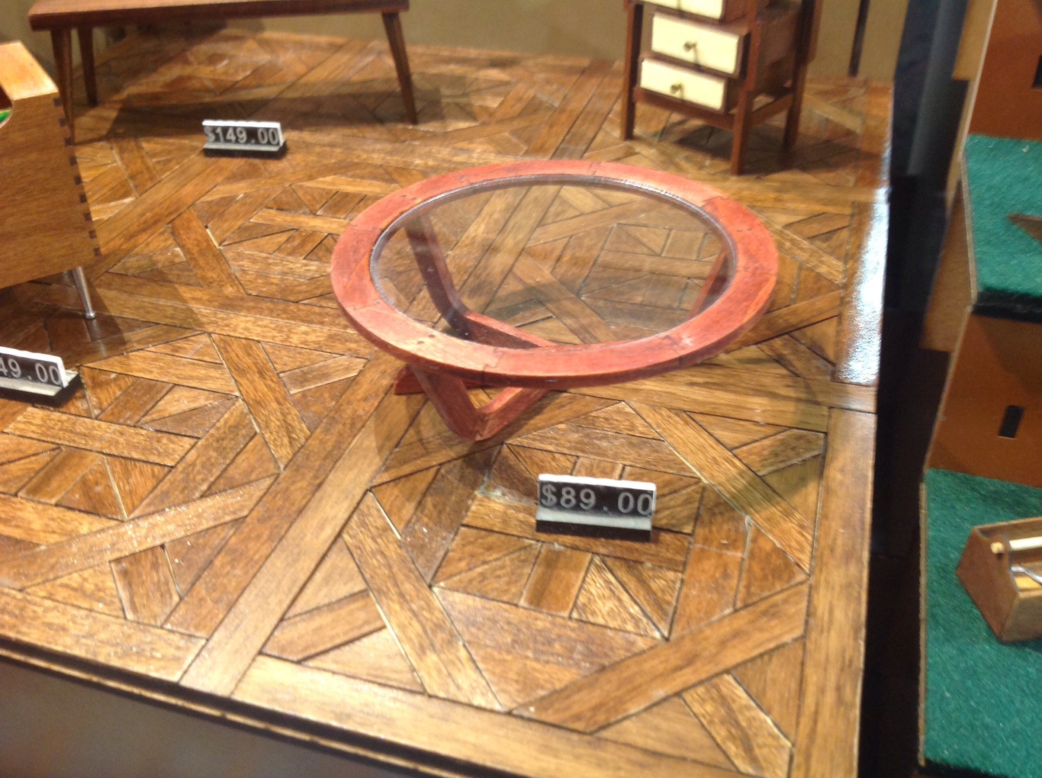 Peace Sign Table